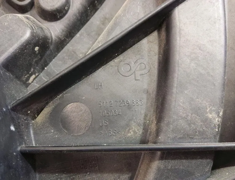 BMW X3 F25 (2010-2017) Jobb hátsó lökhárító konzolja 7239883 31013633