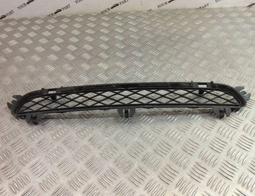 BMW X3 F25 (2010-2017) Elülső alsó rács 7210466 31014896