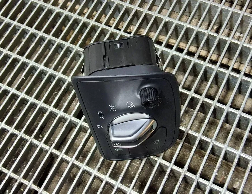 AUDI A6 C6/4F (2004-2011) Fényszórókapcsoló vezérlőegysége 4G0941531BE 33401315