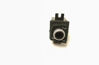 AUDI A4 B9/8W (2015-2024) Переключатель кнопок 8W2919616 32955467