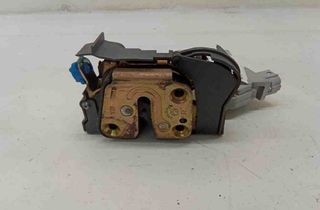 NISSAN X-Trail T30 (2001-2007) Front Right Door Lock 805523Y500 30440353