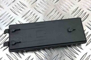 AUDI Q7 4M (2015-2024) Csomagtérfedél-vezérlőegység 8W8959107B 31271389