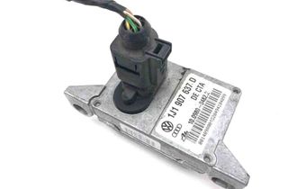 VOLKSWAGEN Golf 5 generation (2003-2009) Gyorsításérzékelő 1J0907655A,1J1907637D 31273989