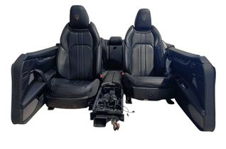 MASERATI Ghibli 3 generation (2013-2024) Внутренние сиденья с комплектом дверных карт 32747801