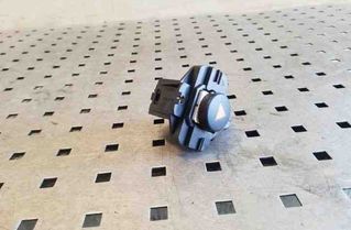 SEAT Altea 1 generation (2004-2013) Vészjelző gomb 5P0863160 26166013