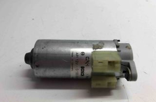 BMW 3 Series E90/E91/E92/E93 (2004-2013) Bal első ülés vezérlőmotorja 0130002616 11135036