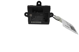 VOLVO V60 1 generation (2010-2020) Bal hátsó ajtó vezérlőegysége 31456699 30379900