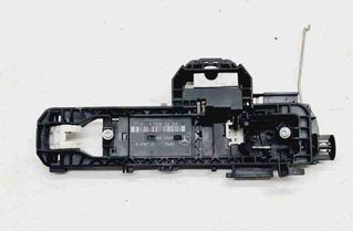 MERCEDES-BENZ B-Class W246 (2011-2020) Кронштейн ручки передней правой двери 2047602234,A34560101 21309519