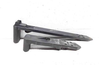 VOLVO XC60 1 generation (2008-2017) Left Headlight Bracket Mount 30763155,30763154 32656471