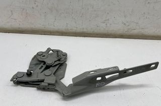 PORSCHE Taycan 1 generation (2019-2023) Петля капота передняя правая 9J1823296 32981973