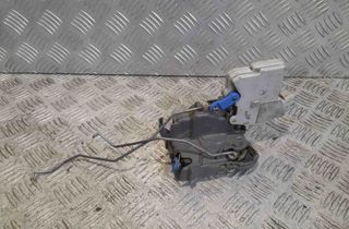 NISSAN X-Trail T30 (2001-2007) Front Right Door Lock 805523Y510 29743140