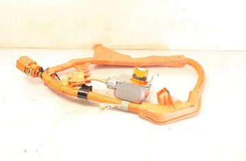 LEXUS NX Замок боковых правых дверей 200824-51741 32912796