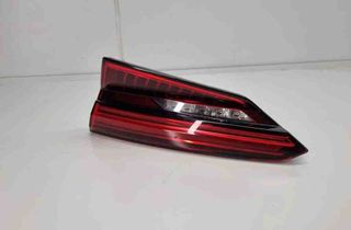 AUDI A5 Sportback F5 (2016-2024) Csomagtérajtó jobb oldali hátsó lámpája 8W6945094C 32433504