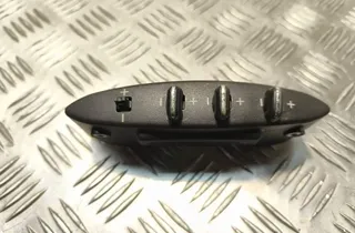 MERCEDES-BENZ C-Class W203/S203/CL203 (2000-2008) Кнопки управления правым сиденьем 2098000178 34836745