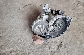 VOLVO V50 1 generation (2003-2012) Sebességváltó 34832893