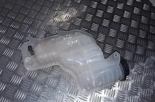 LAND ROVER Discovery 5 generation (2016-2024) Hűtőfolyadék tágulási tartály tartály YC158B099AA 28634779