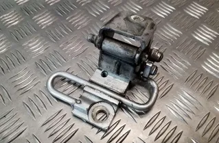 VOLKSWAGEN Touran 1 generation (2003-2015) Rear Left Door Hinge 1T0833411C 25126650