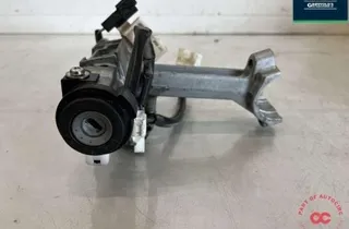 TOYOTA Hiace H200 (2004-2019) Gyújtászár 8445020260 31663430