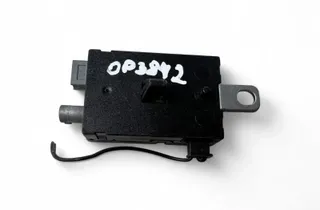 FORD Kuga 2 generation (2013-2020) Bootlid Antenna Amplifier 7CP1-18C847-CA 32050258