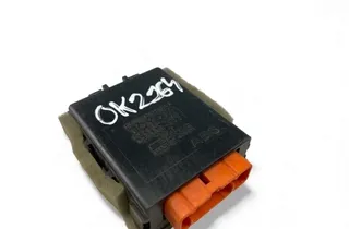 TOYOTA Highlander 3 generation (2013-2020) Vezérlő egység 85980-33011 33117554