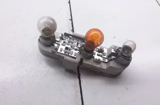 VOLVO V40 1 generation (1996-2004) Hátsó láma érintkezői 29262002 34503276