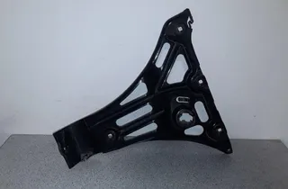 BMW 5 Series E60/E61 (2003-2010) Левый держатель заднего бампера 51127060795 33744507