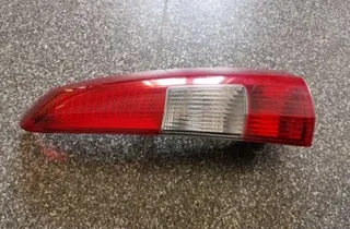VOLVO V70 2 generation (2000-2008) Jobb hátsó lámpa 9154494 33977282