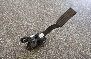 HYUNDAI Getz 1 generation (2002-2011) Throttle Pedal 327261C800 33843452