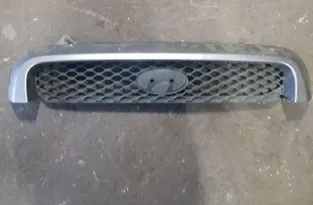 HYUNDAI Galloper 2 generation (1998-2003) Elülső belső rács 33845876