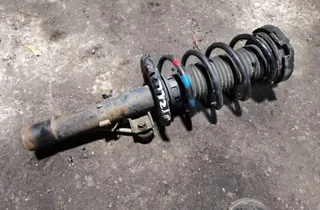 VOLKSWAGEN Fox 3 generation (2009-2020) Jobb első lengéscsillapító 33867386