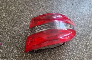 MERCEDES-BENZ B-Class W245 (2005-2011) Jobb hátsó lámpa  33870198