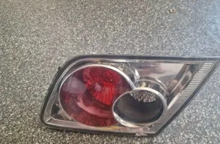 MAZDA 6 GG (2002-2007) Right Side Tailgate Taillight 33870409