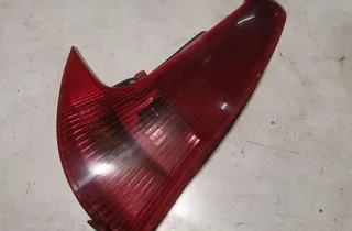 PEUGEOT 306 1 generation (1993-2002) Bal hátsó lámpa 33882381