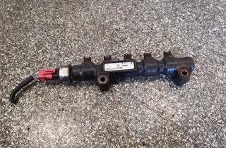 VOLVO V50 1 generation (2003-2012) Üzemanyagsín 9654592680 33977755