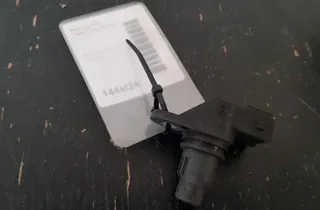 RENAULT Trafic 2 generation (2001-2015) Főtengely helyzetérzékelője 8200038472 33976279