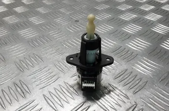 VOLVO XC40 1 generation (2017-2024) Fényszórószintező motor 89022080 28387873