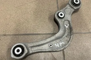 AUDI Q7 4M (2015-2024) Bal hátsó keresztlengőkar 4M0505361G 33778258