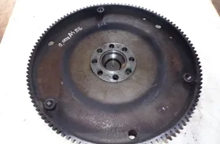 AUDI A4 B8/8K (2011-2016) Маховик 22975201