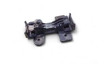 AUDI 100 S3 (1982-1990) Front Right Bumper Bracket 811807253 33070791