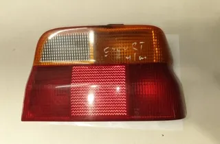 FORD Escort 5 generation (1990-2000) Jobb hátsó lámpa  91ag13a602 22571300