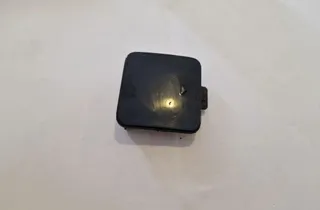 BMW 5 Series E60/E61 (2003-2010) Hátsó lökhárító vontatószem-burkolata 34008769