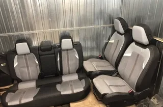 OPEL Astra Belső ülések W/ ajtópanel készlet 9841371580 34277018