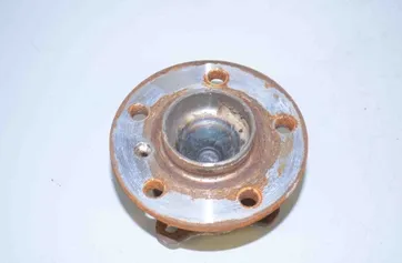 BMW i3 I01 (2013-2024) Ступица передняя правая 33416867927,33416852156,6852156,6867927 32398370