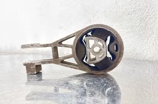 OPEL Corsa D (2006-2020) Első motorkonzol 55703436 34544220