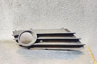 OPEL Astra H (2004-2014) Одделка противотуманай фары 13126026 34476941