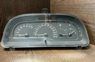 RENAULT Laguna 1 generation (1993-2001) Спидометр 216236674,21623667 27335279