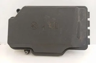 MERCEDES-BENZ GLE W167 (2019-2024) Крышка блока предохранителей A1675404601 31131736