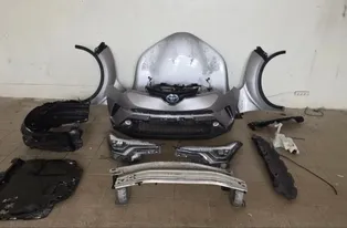 TOYOTA C-HR 1 generation (2016-2023) Elülső vég alkatrészkészlet 34248159