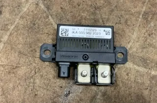 MERCEDES-BENZ C-Class W204/S204/C204 (2004-2015) Реле A0009822023 34355916