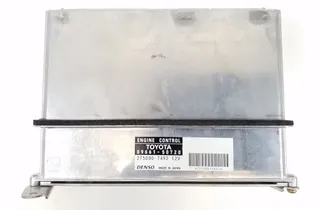 LEXUS LS 3 generation (2000-2006) motorvezérlő egység 8966150720 34833184